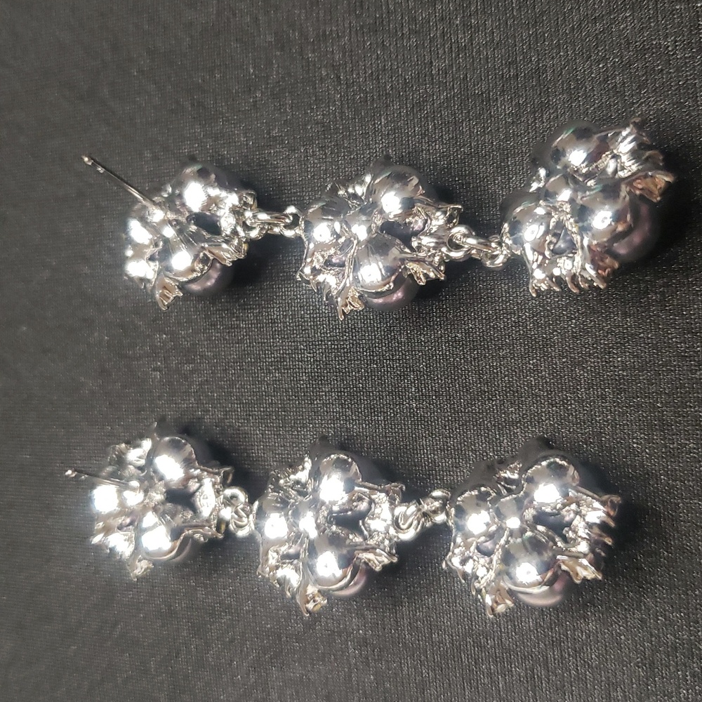 Charter Club Silver and Gray Floral Earrings. NWT - Picture 8 of 9